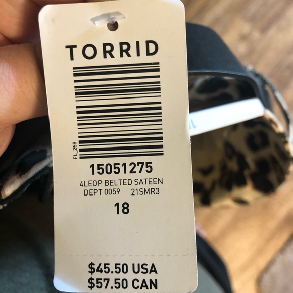 New torrid shorts - Picture 4 of 5